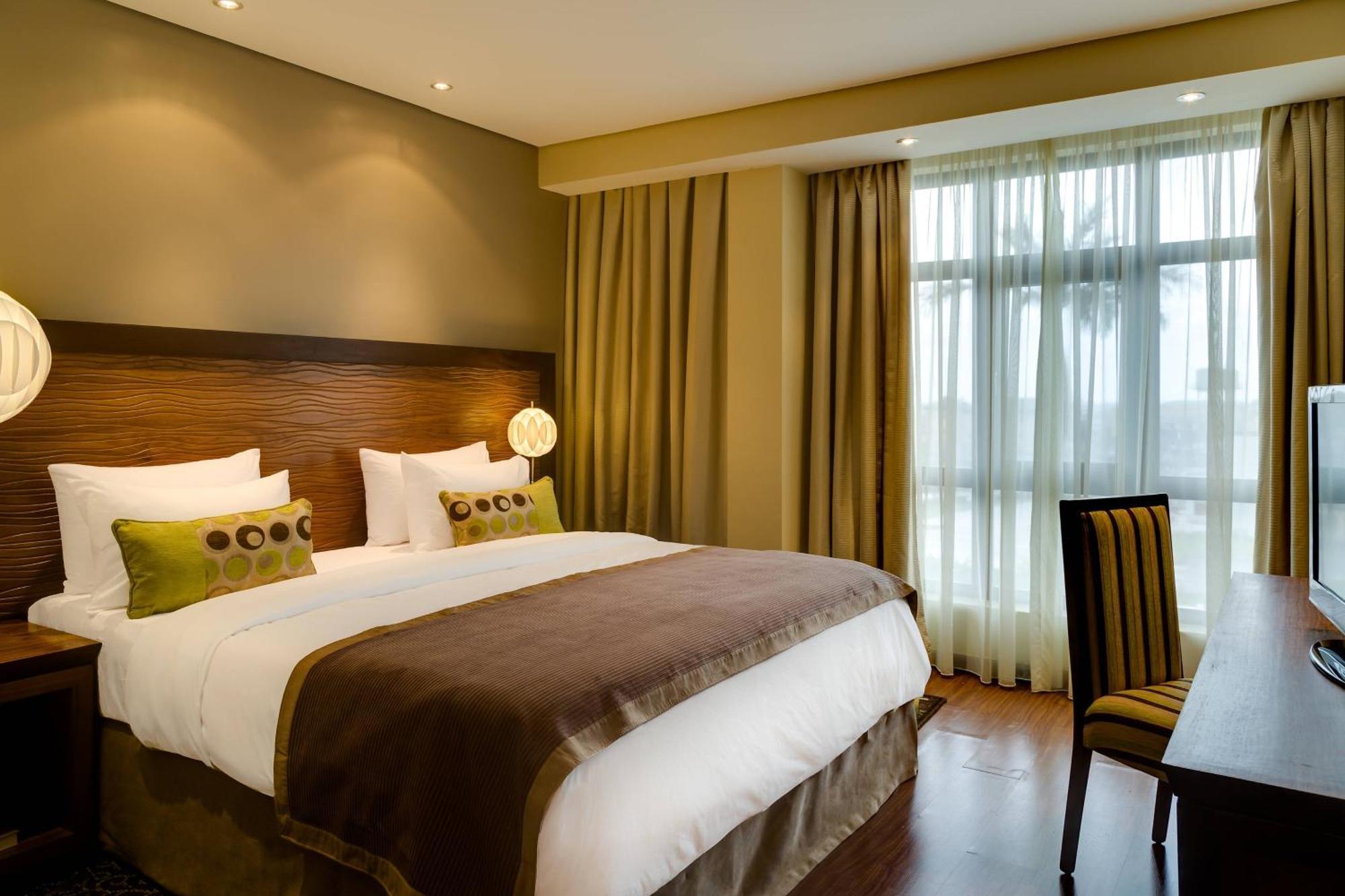 Protea Hotel By Marriott Benin City Select Emotan Exterior foto